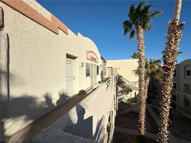 2076 Mesquite Lane 302, Laughlin, NV 89029