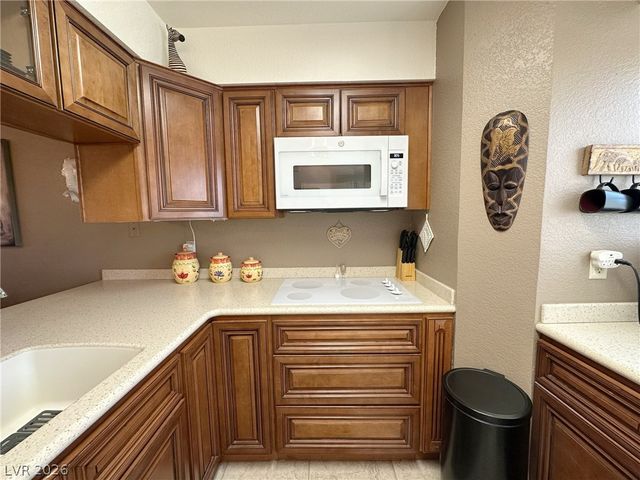 2076 Mesquite Lane 302, Laughlin, NV 89029