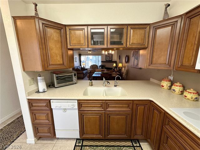 2076 Mesquite Lane 302, Laughlin, NV 89029