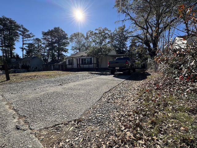 1946 HAZELWOOD SE Drive, Marietta, GA 30067