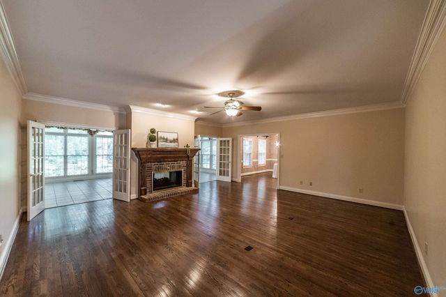 3021 Boundary Oaks Drive, Owens Cross Roads, AL 35763