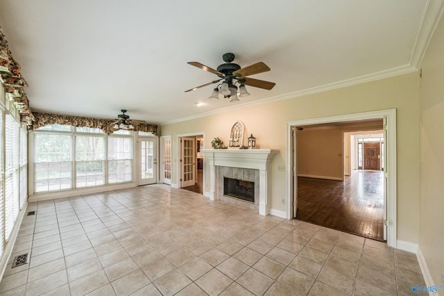 3021 Boundary Oaks Drive, Owens Cross Roads, AL 35763