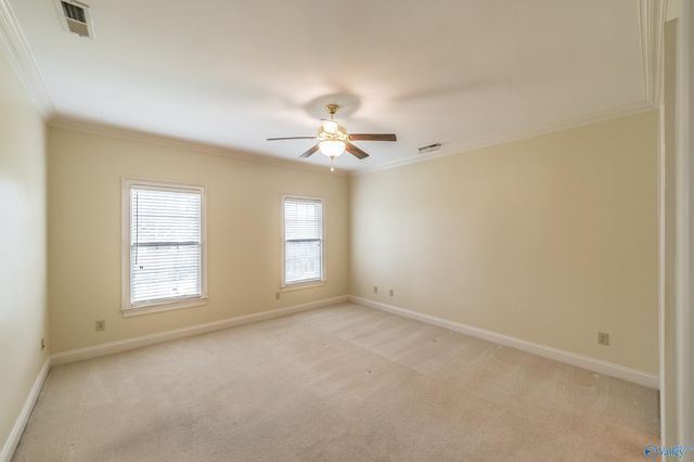 3021 Boundary Oaks Drive, Owens Cross Roads, AL 35763