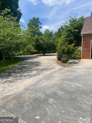1545 Sam Bell Road, Clarkesville, GA 30523