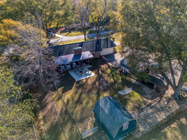 104 Carolina Avenue, Easley, SC 29640