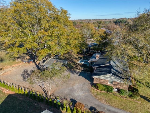 104 Carolina Avenue, Easley, SC 29640