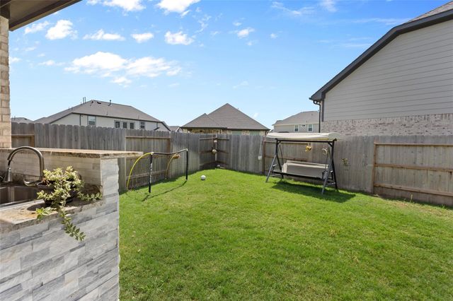 17735 Tree Of Heaven, Conroe, TX 77385