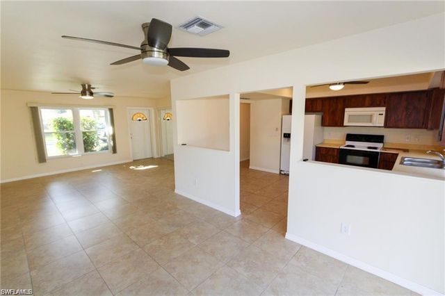 1329 Torreya CIR, North Fort Myers, FL 33917