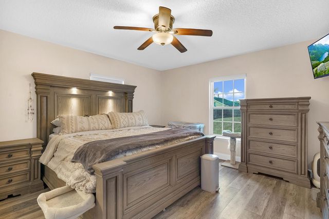 5841 Oak St, Elkton, FL 32033