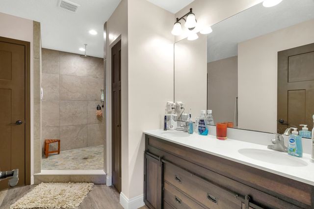 5841 Oak St, Elkton, FL 32033