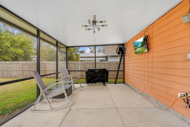 5841 Oak St, Elkton, FL 32033