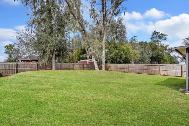 5841 Oak St, Elkton, FL 32033