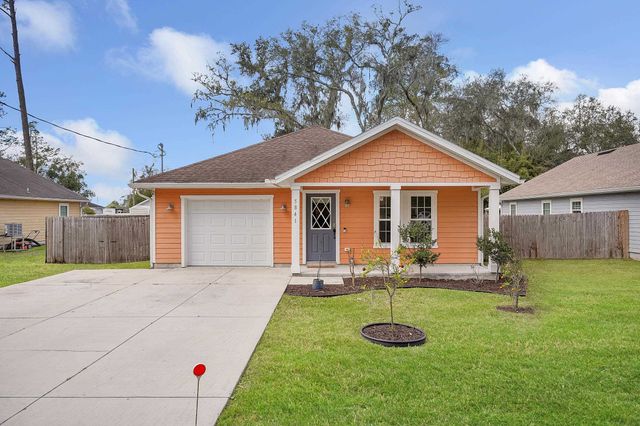 5841 Oak St, Elkton, FL 32033