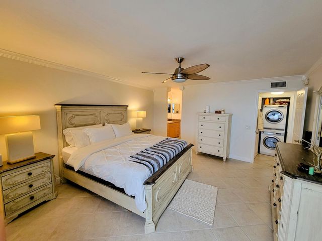 111 Lake Emerald Drive 406, Oakland Park, FL 33309