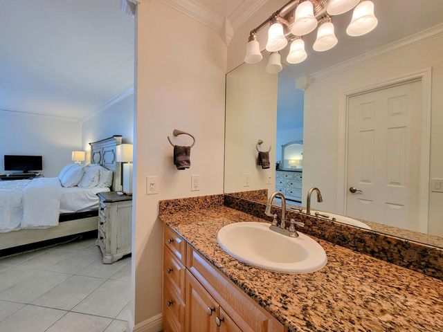 111 Lake Emerald Drive 406, Oakland Park, FL 33309