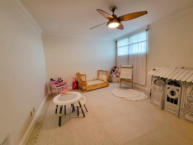 111 Lake Emerald Drive 406, Oakland Park, FL 33309