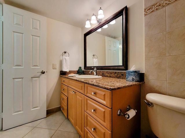 111 Lake Emerald Drive 406, Oakland Park, FL 33309