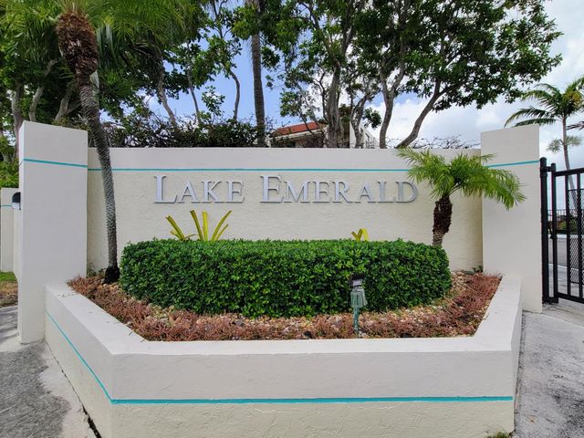 111 Lake Emerald Drive 406, Oakland Park, FL 33309