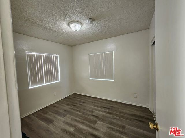 526 W 47th Street, Los Angeles, CA 90037