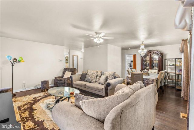 52 PINAFORE LN, Willingboro, NJ 08046