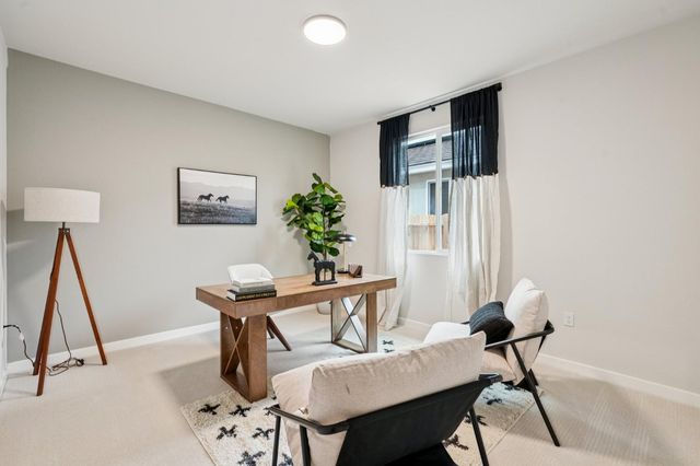 1639 Hansen Ranch Rd, Olivehurst, CA 95961