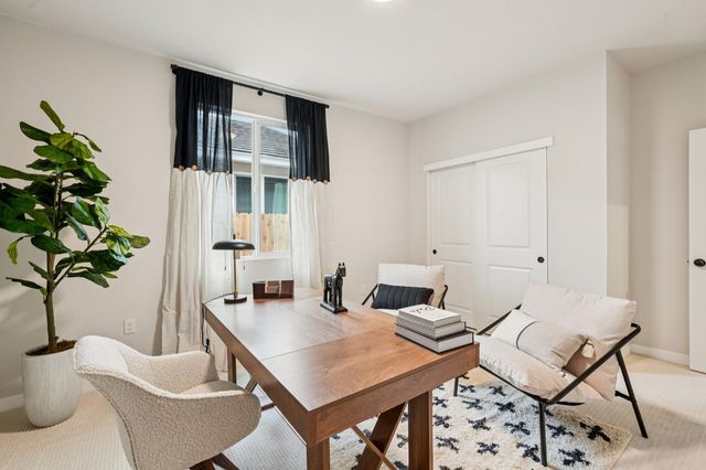 1639 Hansen Ranch Rd, Olivehurst, CA 95961