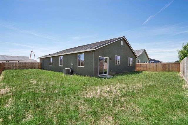1639 Hansen Ranch Rd, Olivehurst, CA 95961