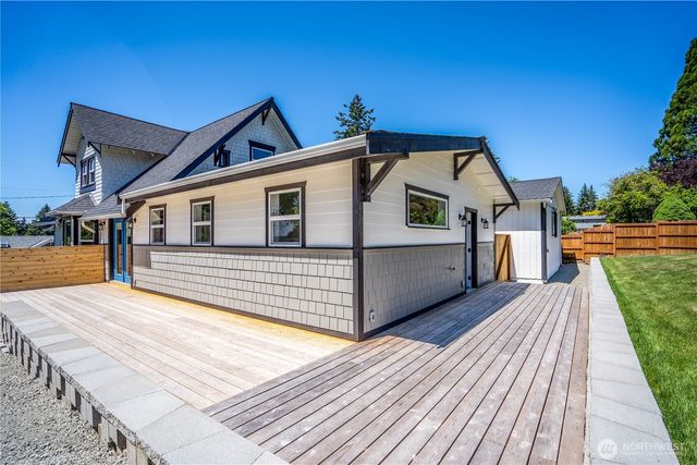 2206 15th Avenue, Milton, WA 98354