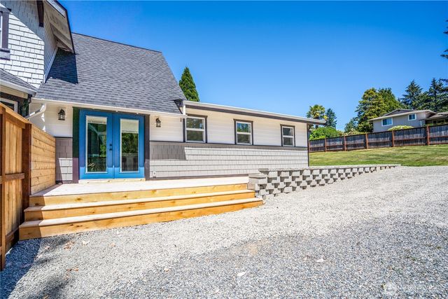 2206 15th Avenue, Milton, WA 98354