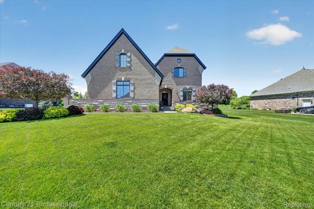 2212 Heidi Drive, Addison Township, MI 48370