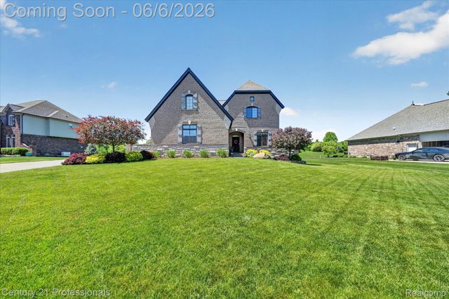 2212 Heidi Drive, Addison Township, MI 48370
