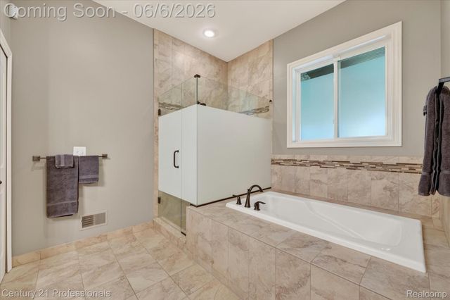 2212 Heidi Drive, Addison Township, MI 48370