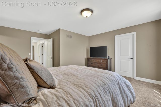 2212 Heidi Drive, Addison Township, MI 48370