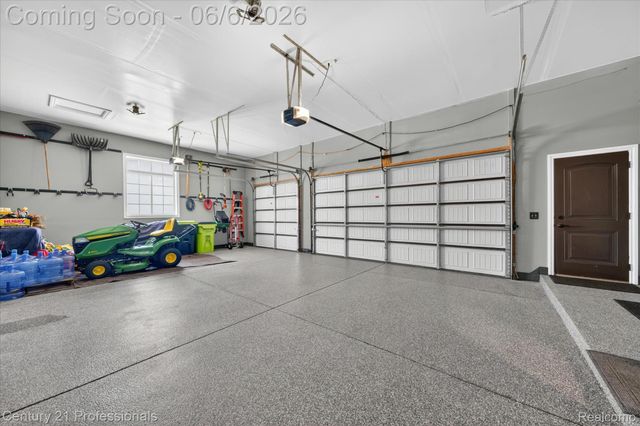 2212 Heidi Drive, Addison Township, MI 48370