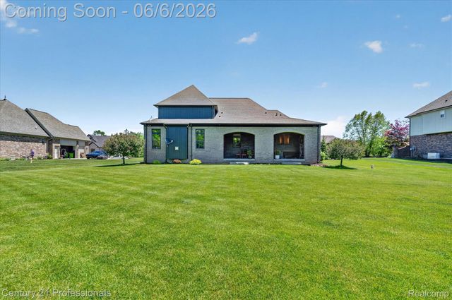 2212 Heidi Drive, Addison Township, MI 48370