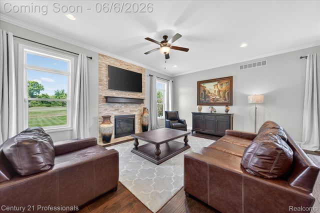 2212 Heidi Drive, Addison Township, MI 48370