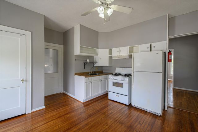 4620 Clay B, Houston, TX 77023