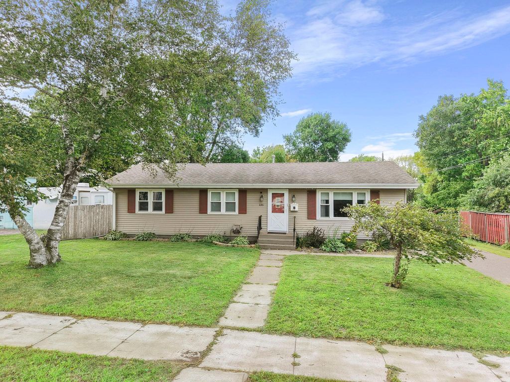 135 Davis Street S, Cambridge, MN 55008 — photo 4