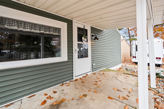 5037 2nd Street, Delton, MI 49046