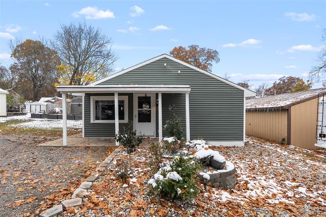 5037 2nd Street, Delton, MI 49046