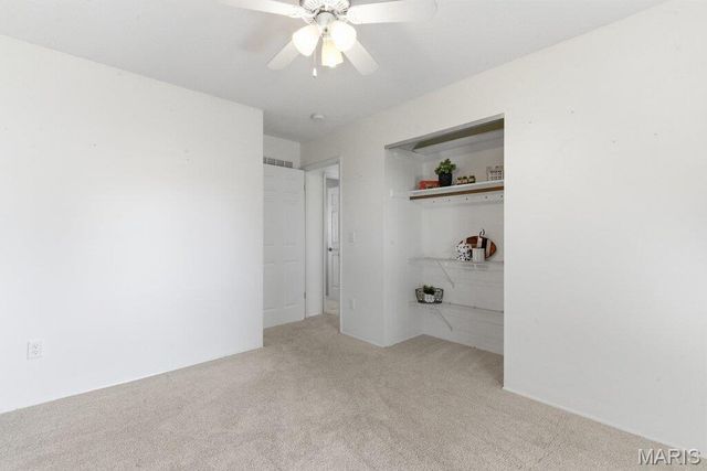 11844 Smoke Valley Court, Maryland Heights, MO 63043