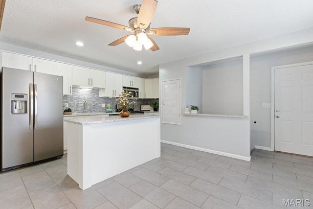 11844 Smoke Valley Court, Maryland Heights, MO 63043