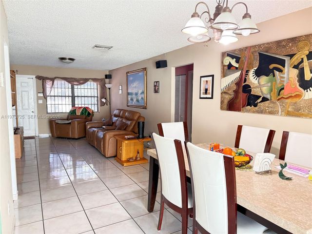 4445 SW 136th Pl, Miami, FL 33175