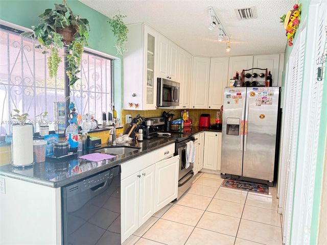 4445 SW 136th Pl, Miami, FL 33175