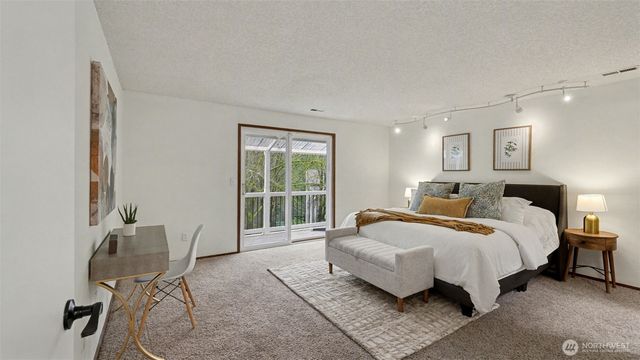 26118 147th Place SE, Kent, WA 98042