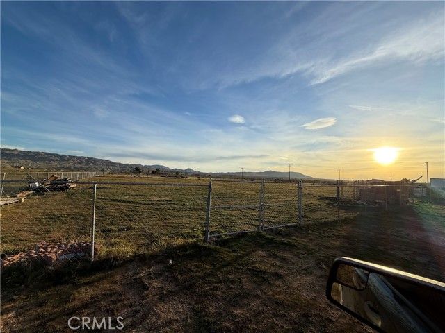 25733 Lancelet Street, Apple Valley, CA 92307