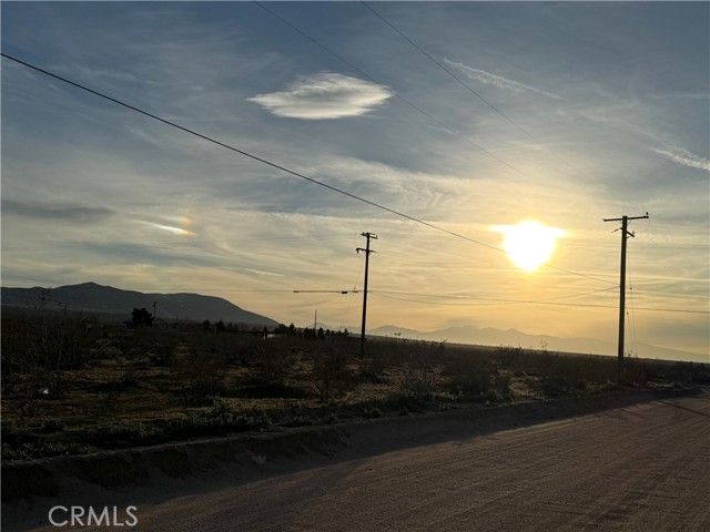 25733 Lancelet Street, Apple Valley, CA 92307