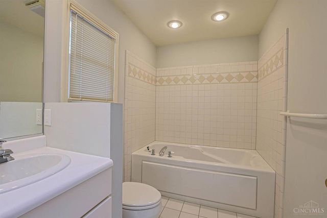 520 Missouri Avenue, Cincinnati, OH 45226