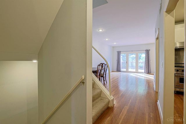 520 Missouri Avenue, Cincinnati, OH 45226