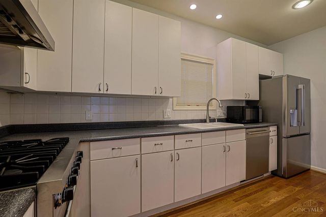 520 Missouri Avenue, Cincinnati, OH 45226